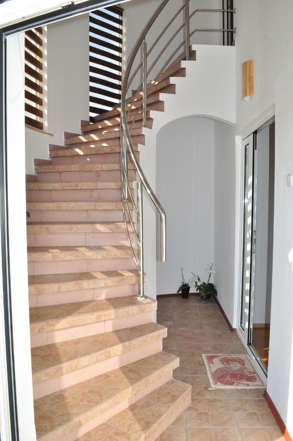 מלון מחמודיה Casa Matei מראה חיצוני תמונה