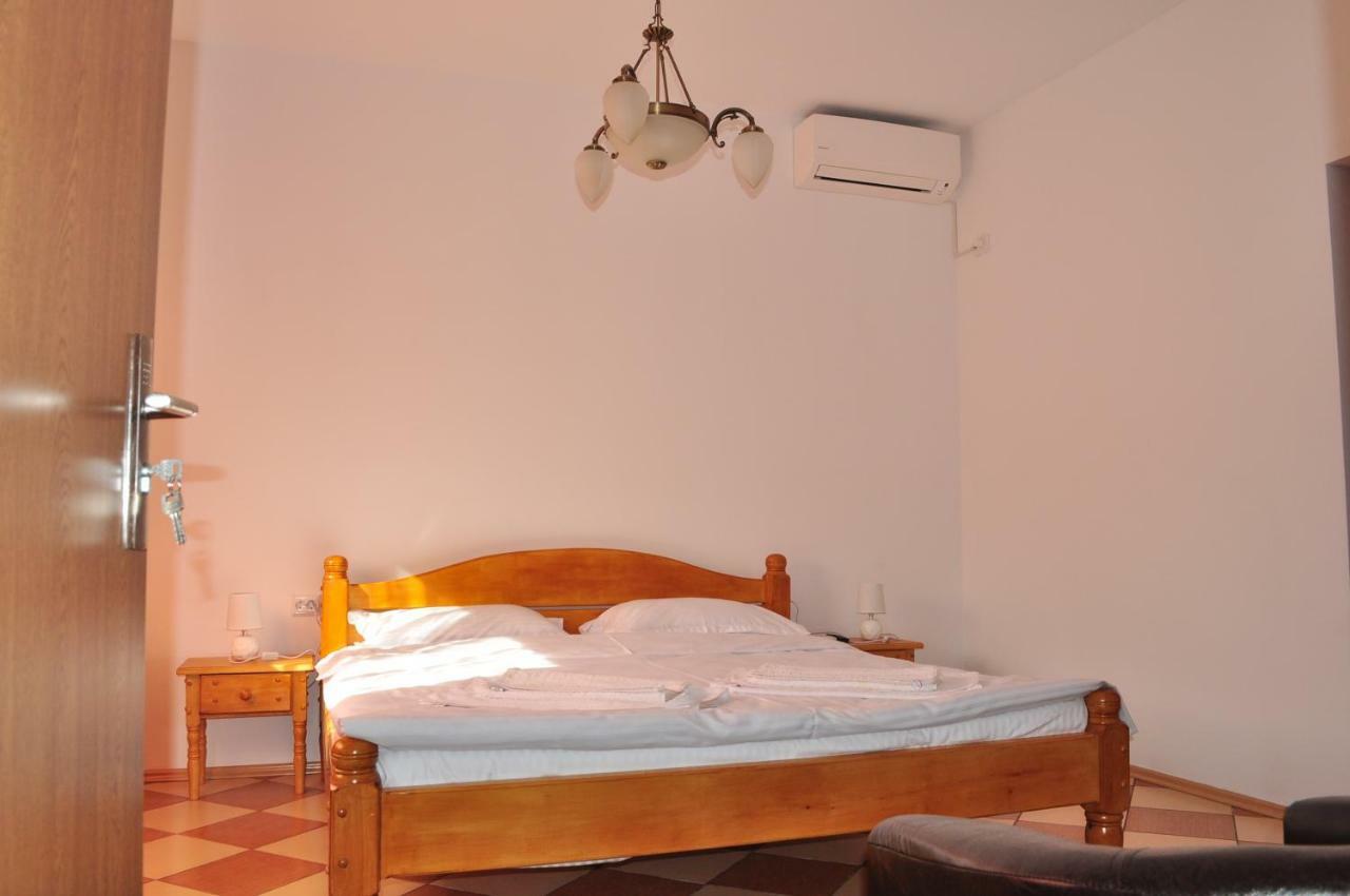 מלון מחמודיה Casa Matei מראה חיצוני תמונה