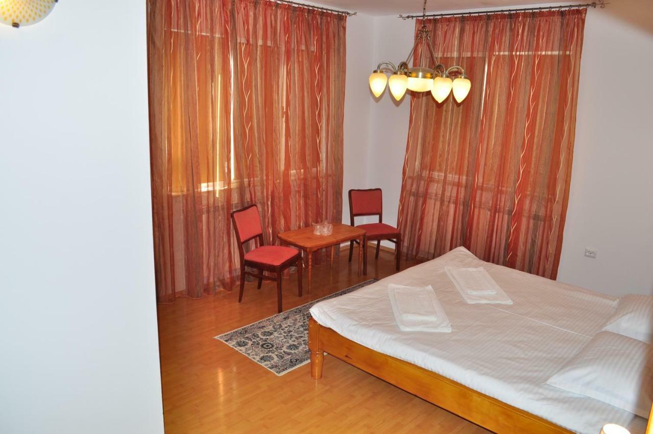 מלון מחמודיה Casa Matei מראה חיצוני תמונה